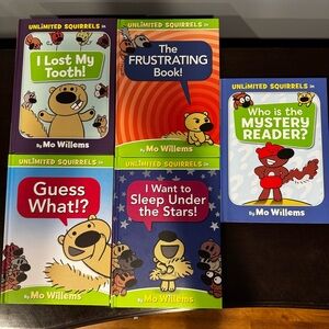 Bundle of 5 Unlimited Squirrels Book Set by Mo Willems - NWOT and Like New